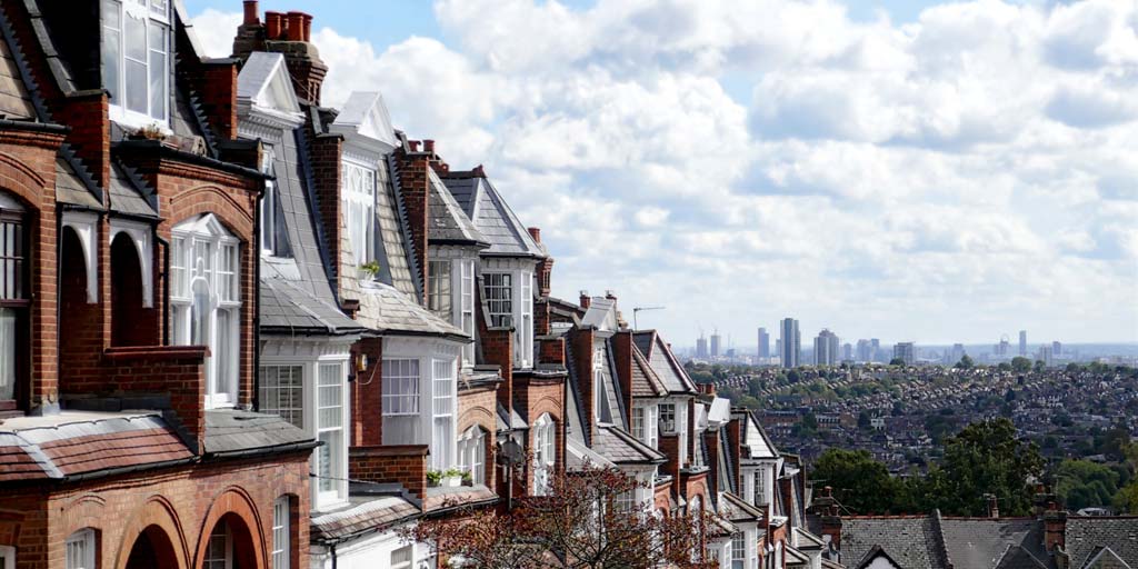 return to 10 percent mortgage deposit